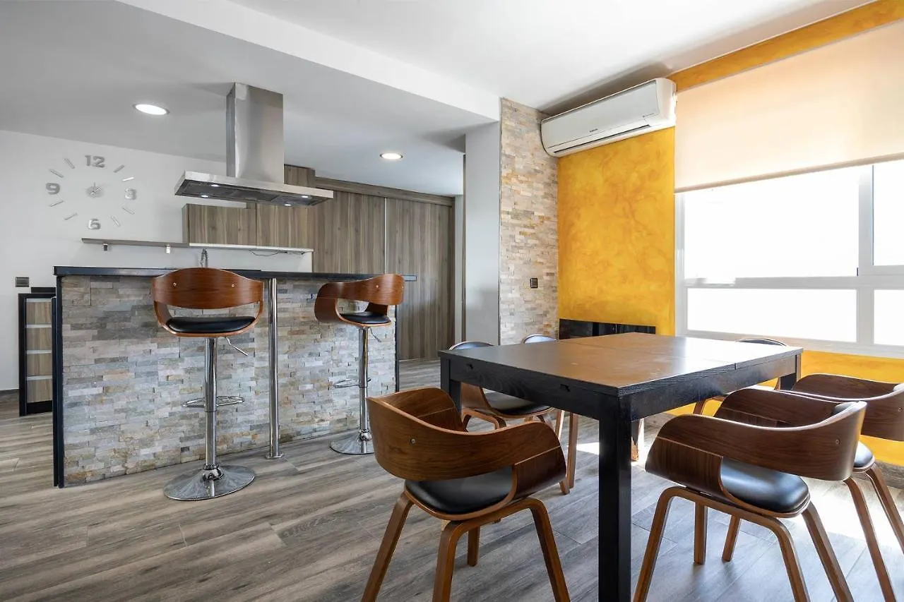 Apartamento Vacacional En El Centro De Nerja