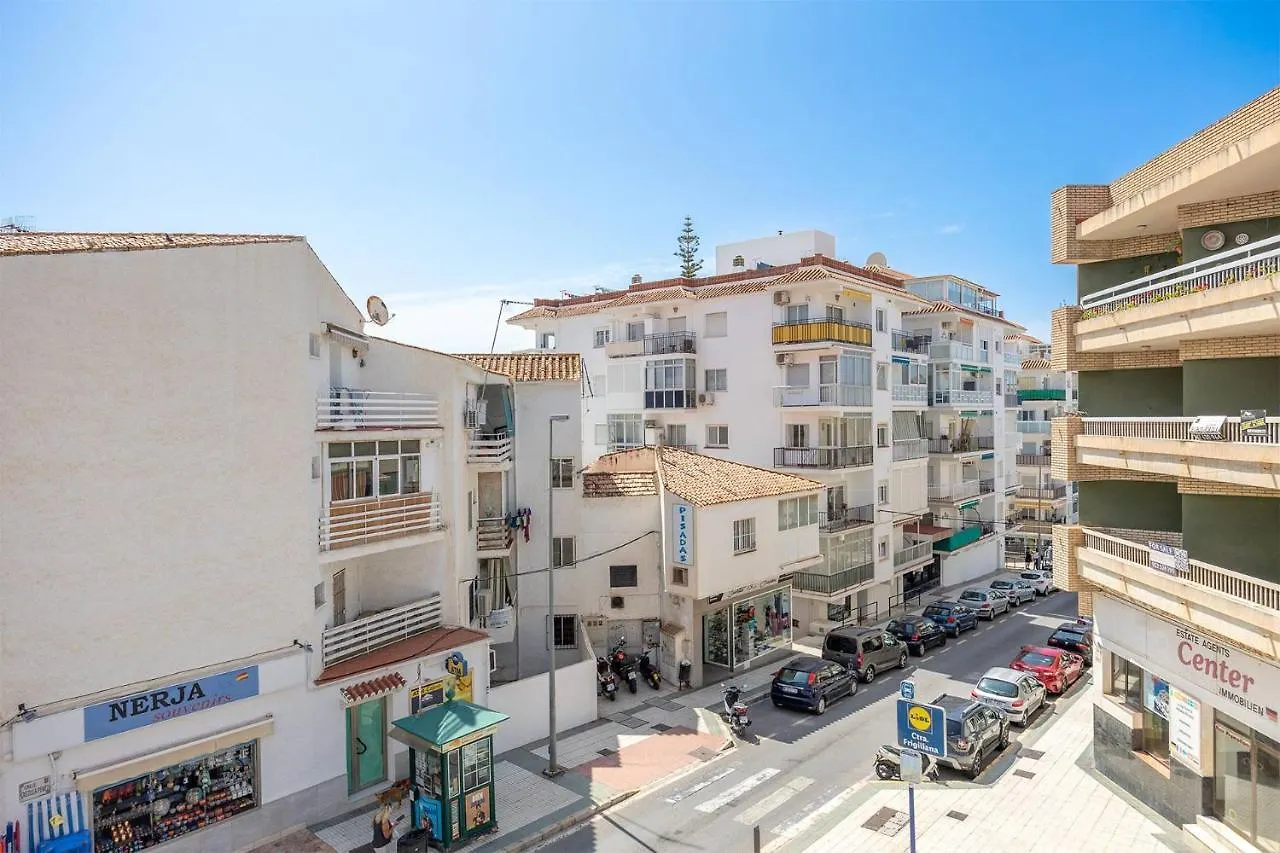 Apartamento Vacacional En El Centro De Nerja