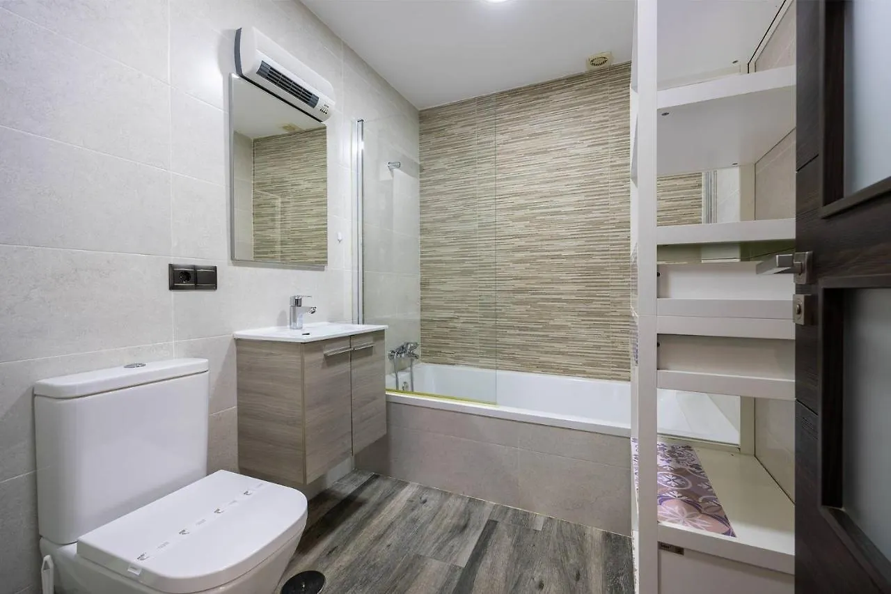Apartamento Vacacional En El Centro De Nerja 0*,  Spagna
